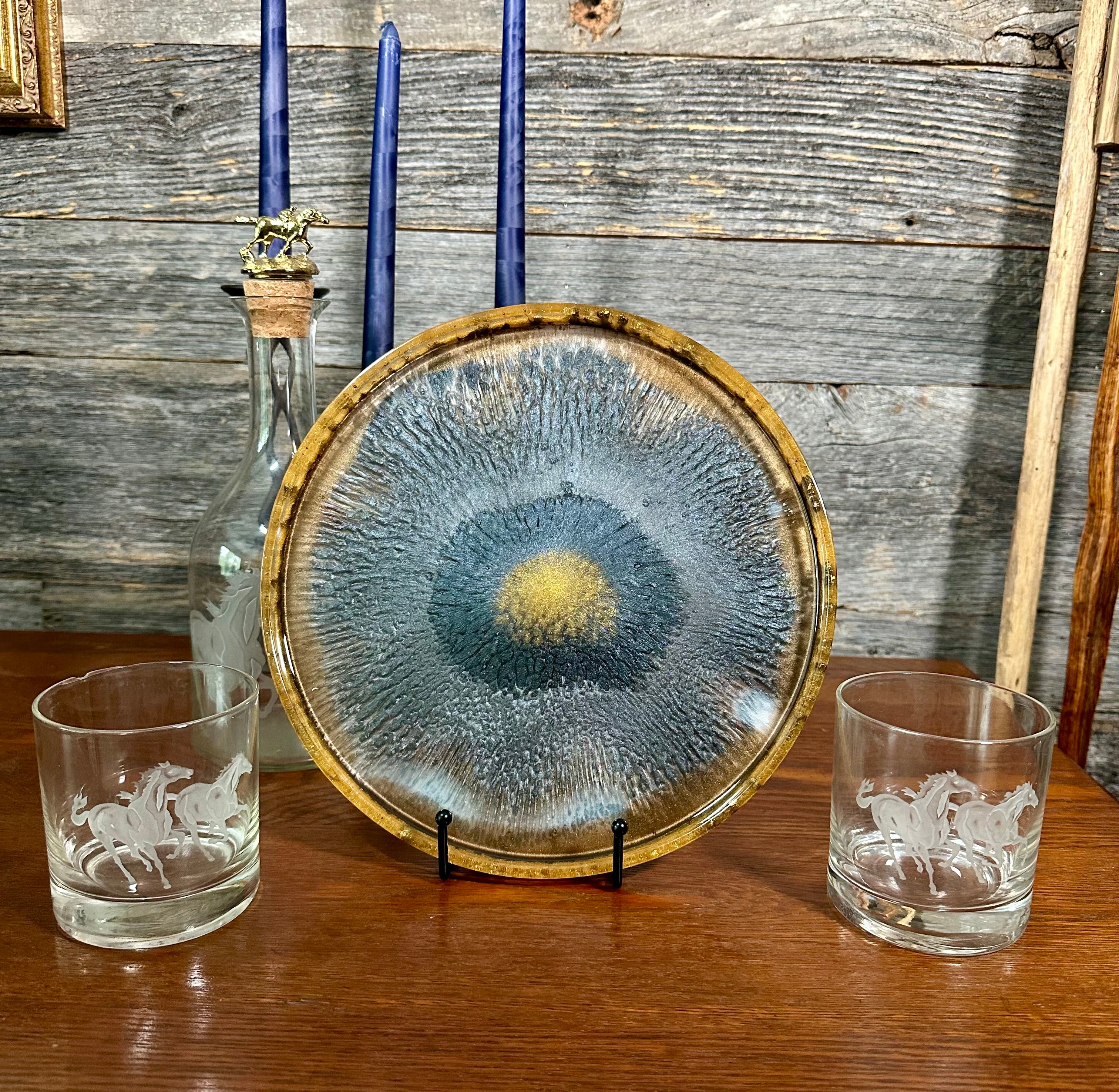 Handcrafted Round Resin Decorative Trays