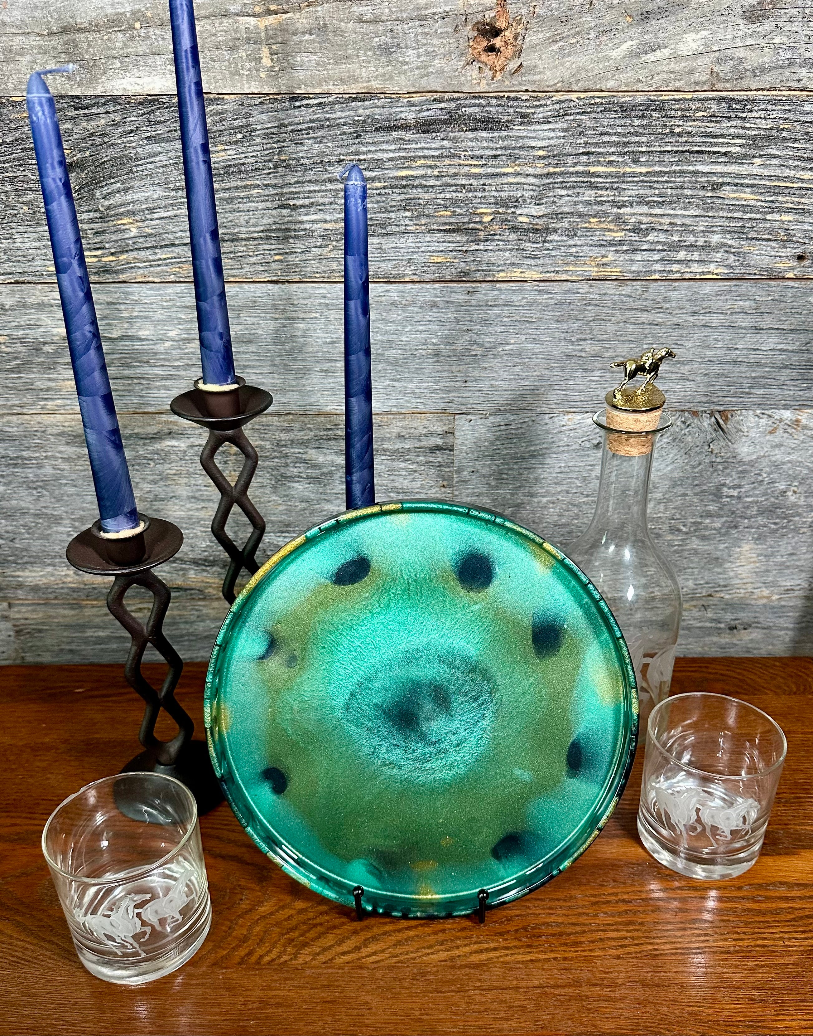 Handcrafted Round Resin Decorative Trays