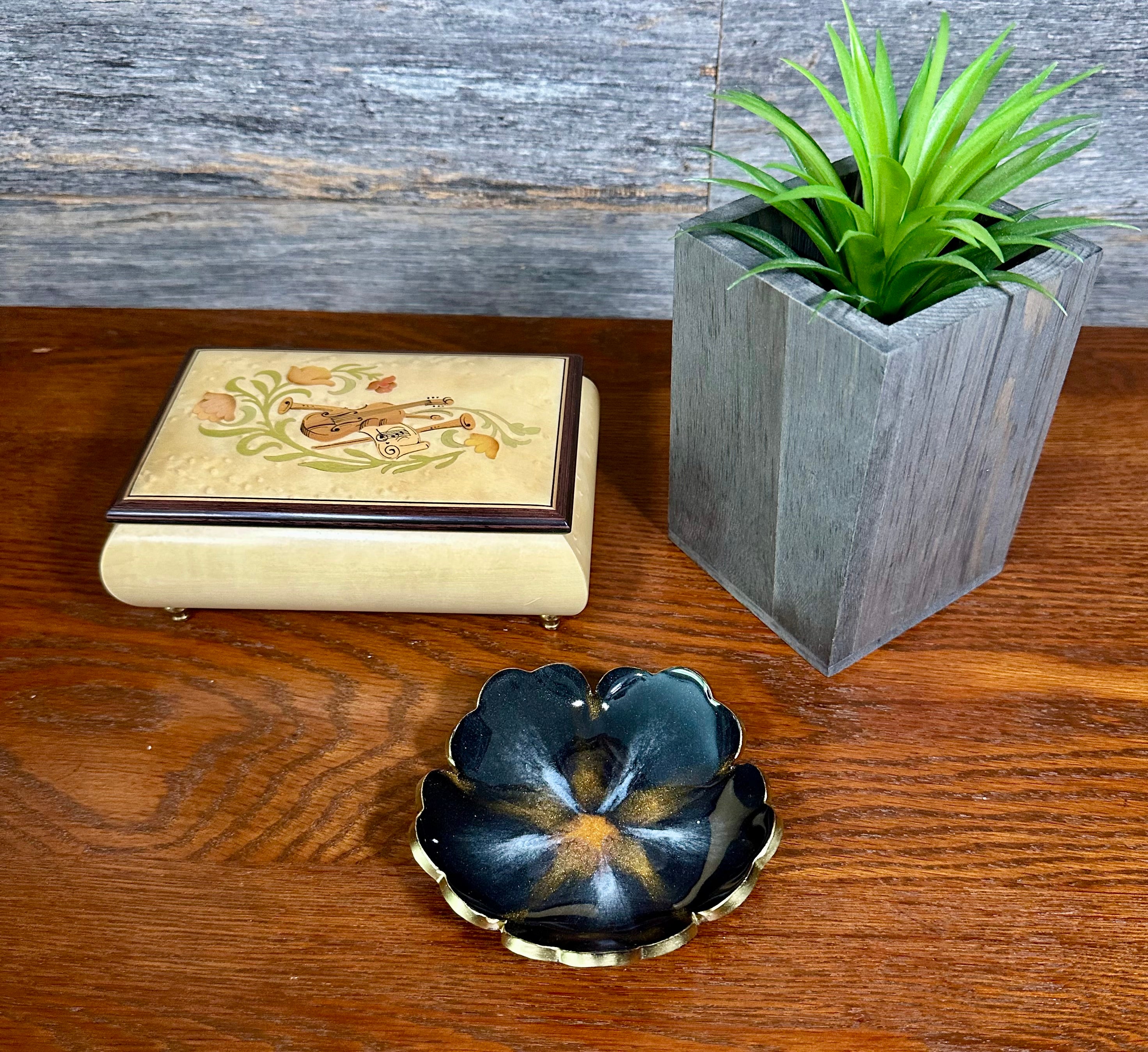 Small ResinFlower Bowl -Trimmed in Gold, Bronze, or Silver