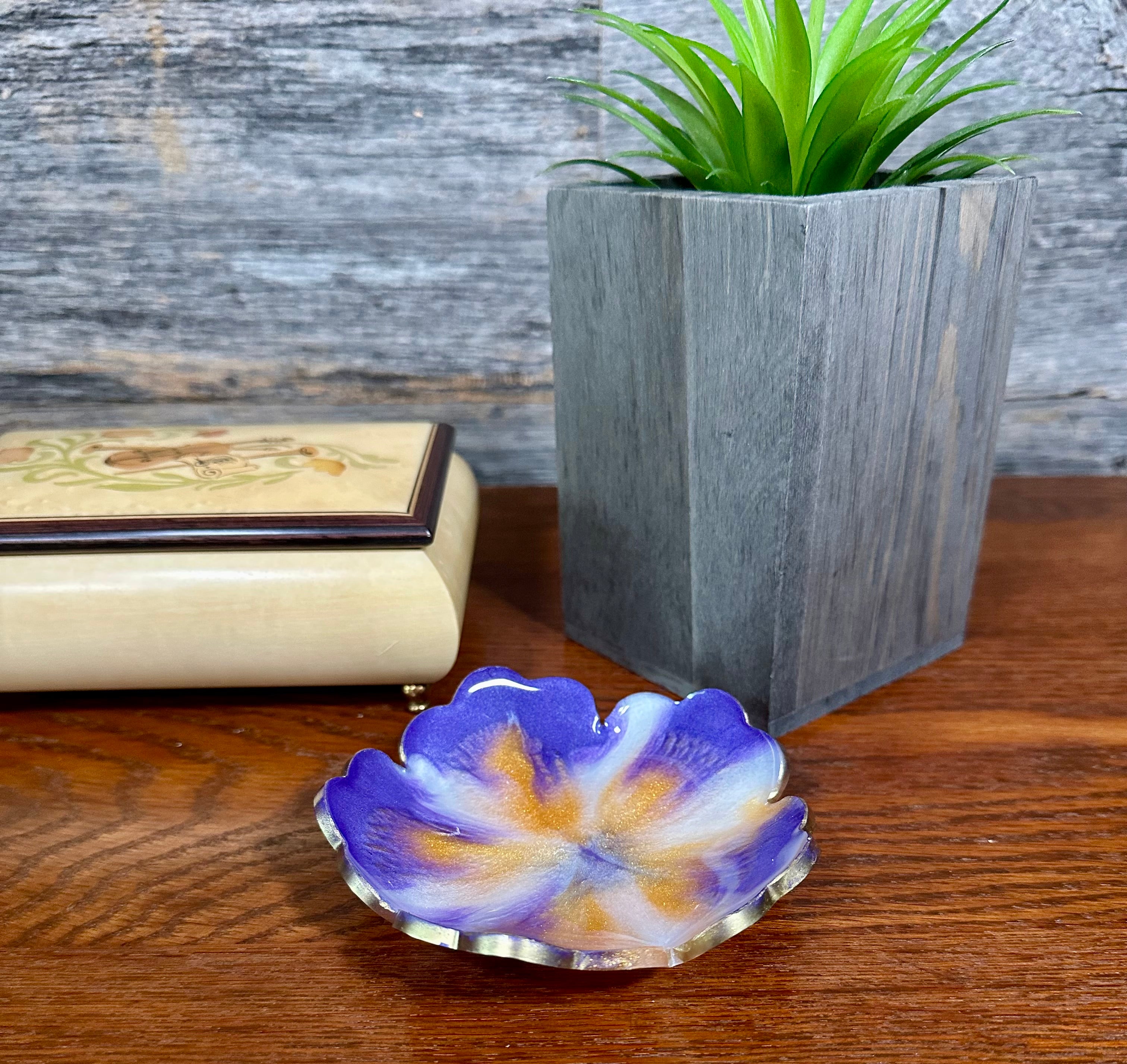Small ResinFlower Bowl -Trimmed in Gold, Bronze, or Silver