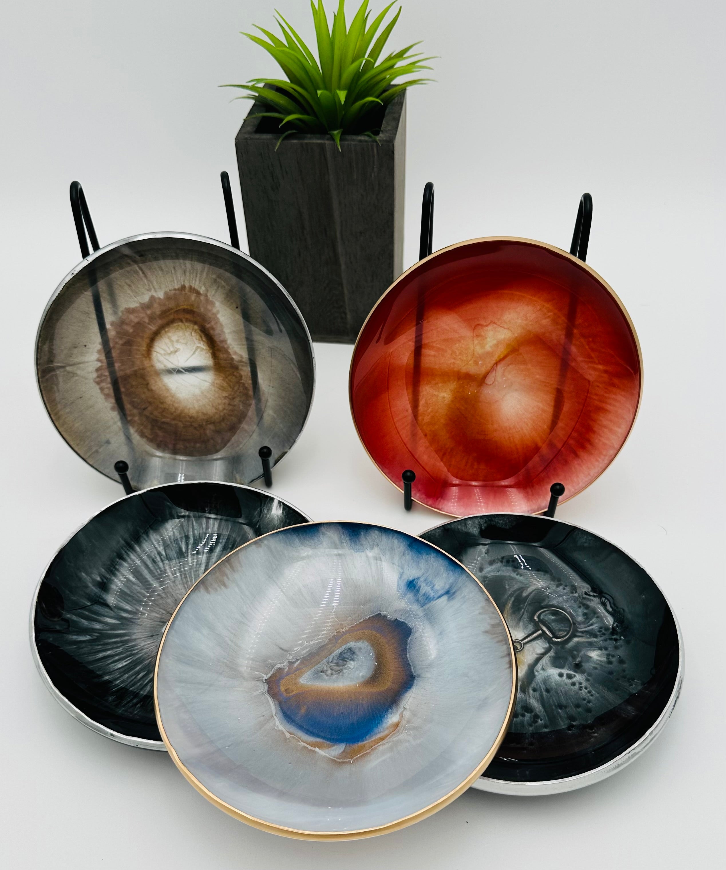 Handcrafted Resin Art Bowl - Medium