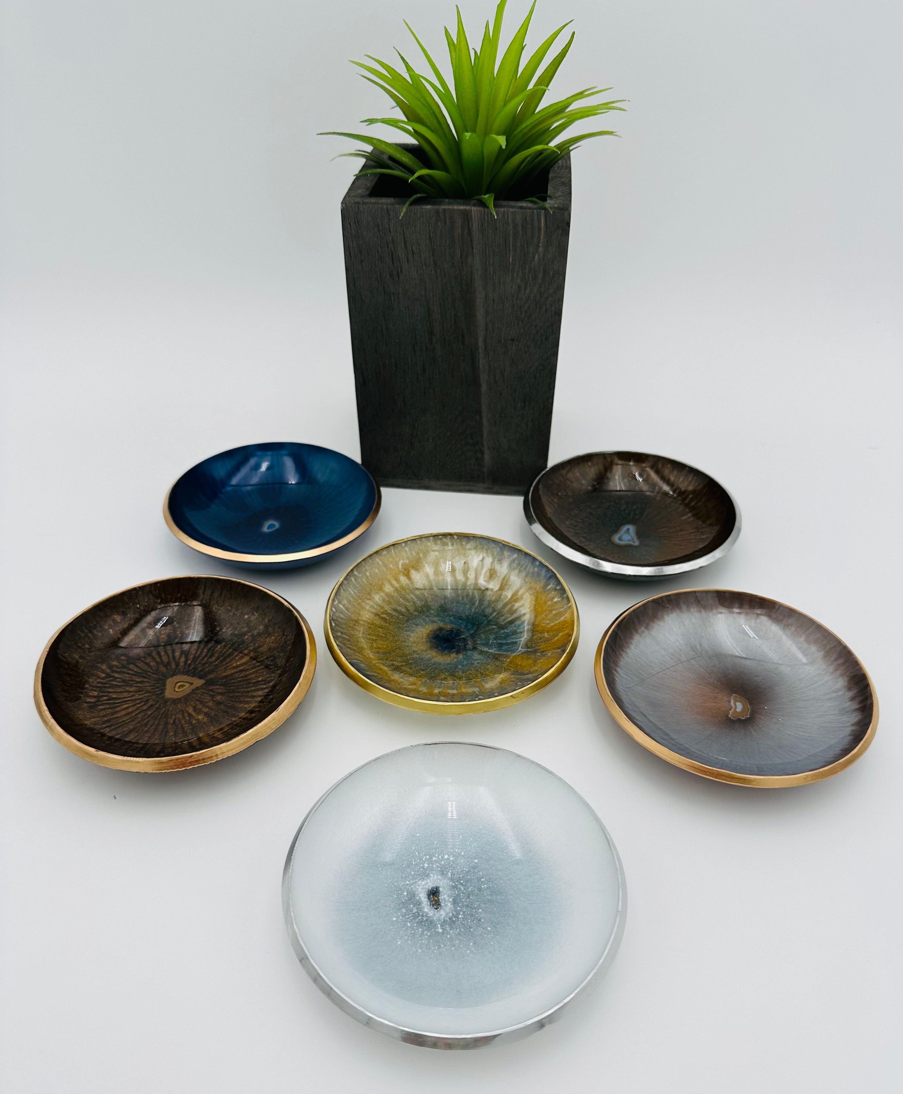 Handcrafted Resin Art Bowl - X-Small