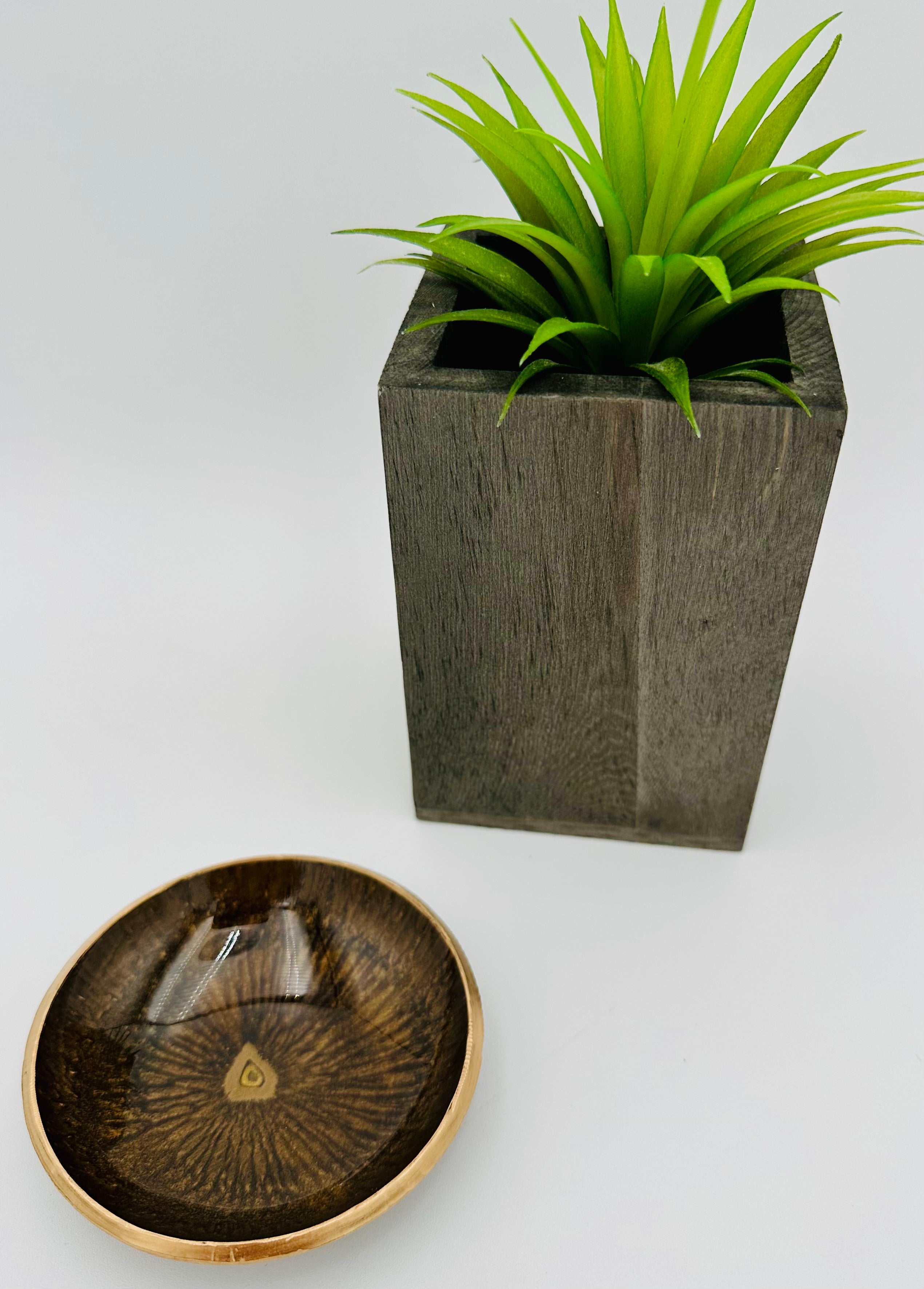 Handcrafted Resin Art Bowl - X-Small