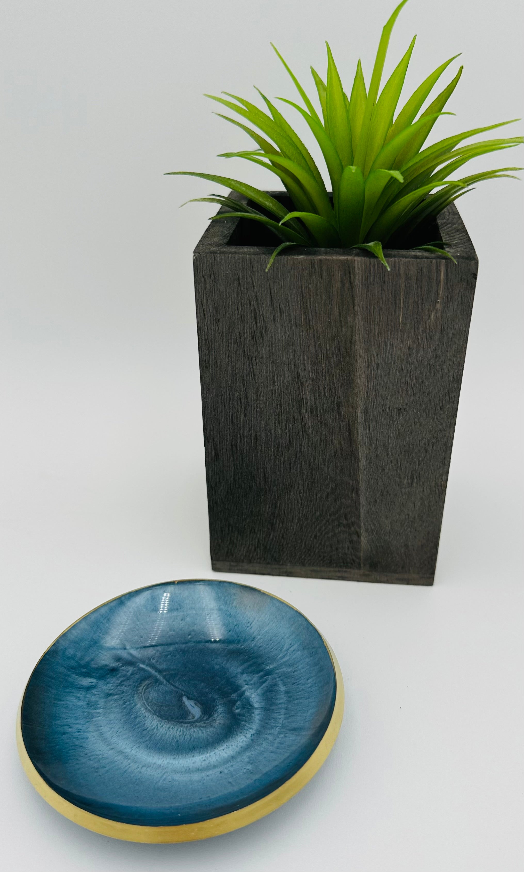 Handcrafted Resin Art Bowl - X-Small