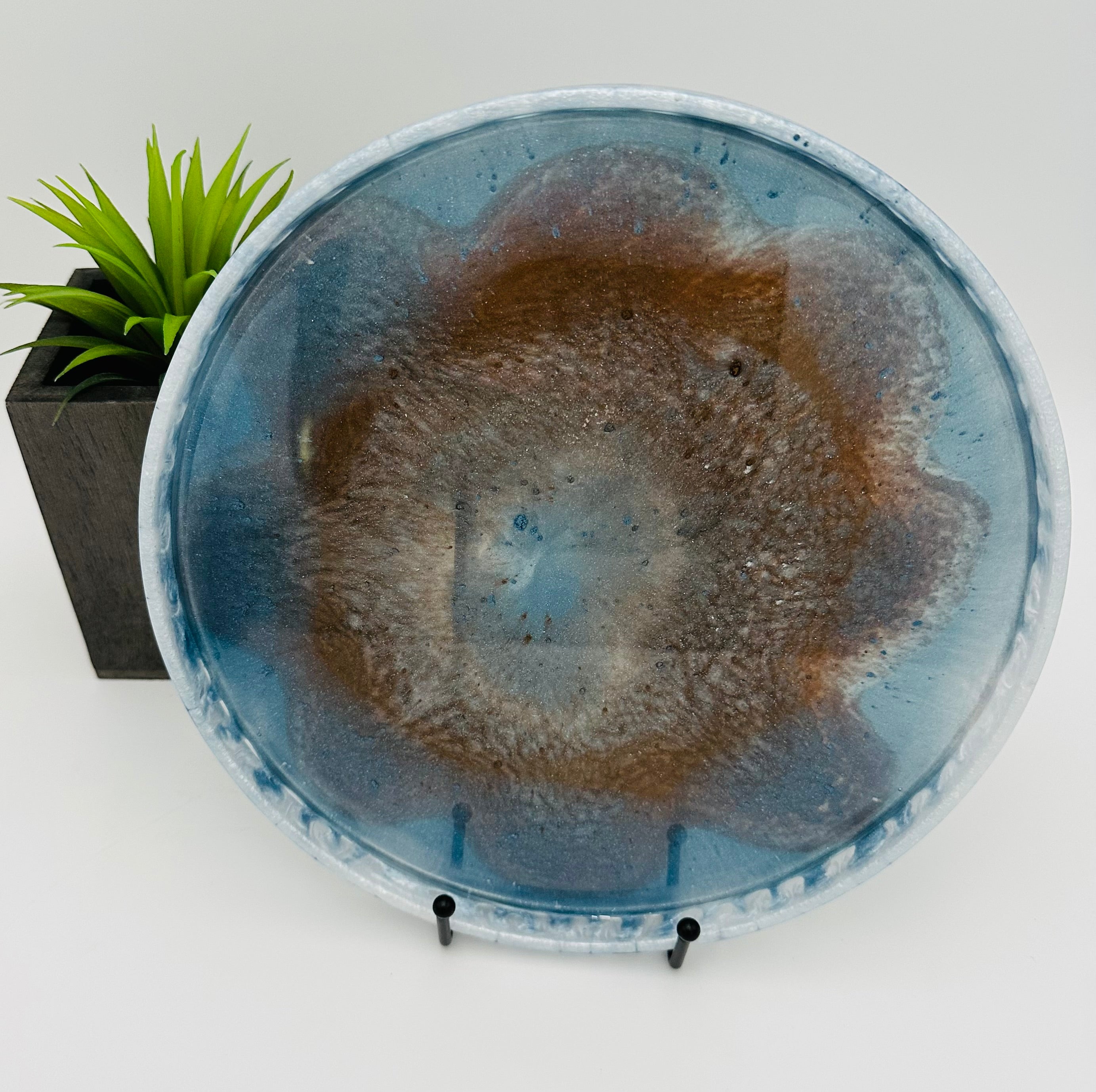 Handcrafted Round Resin Decorative Trays