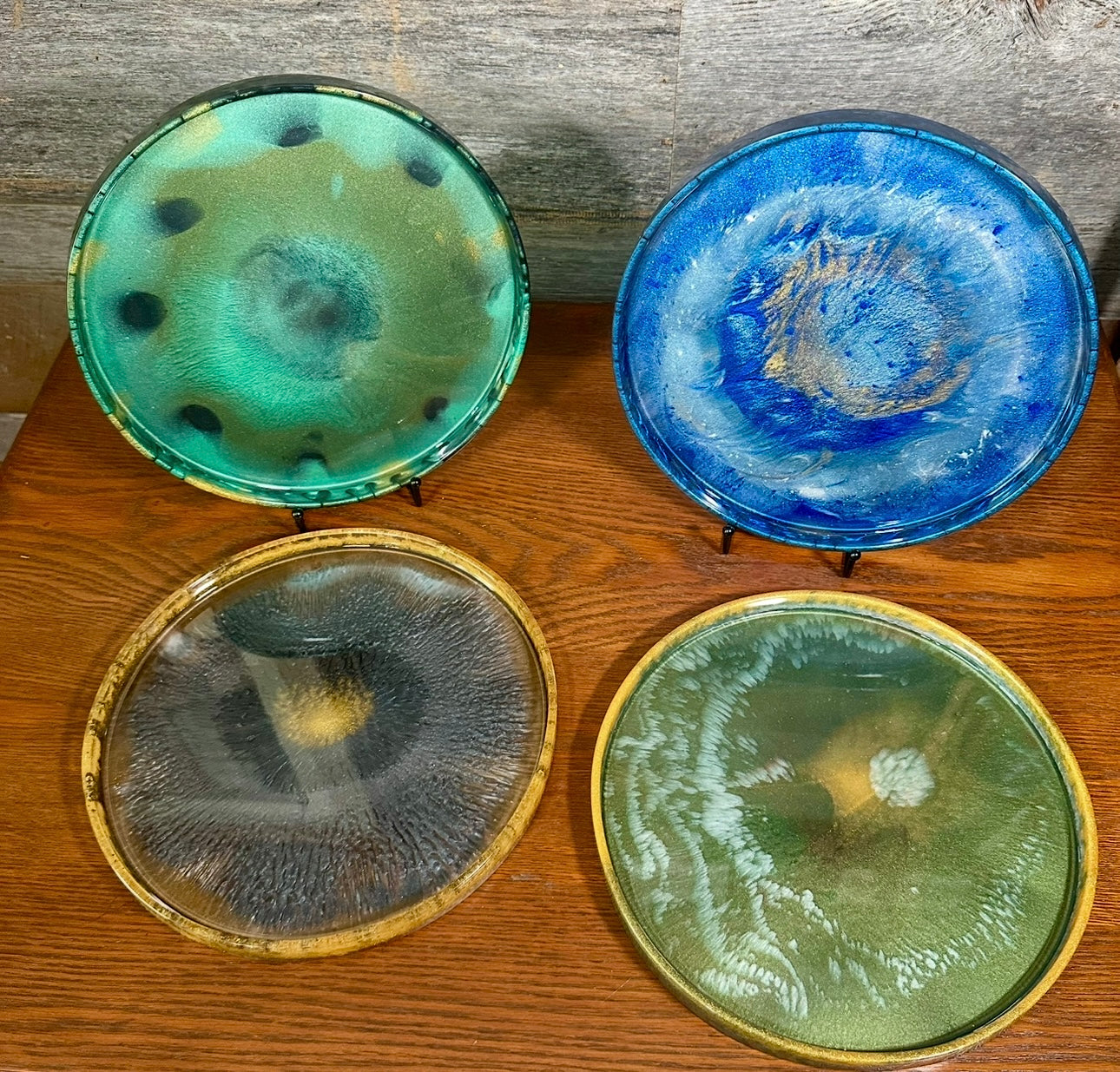 Handcrafted Round Resin Decorative Trays