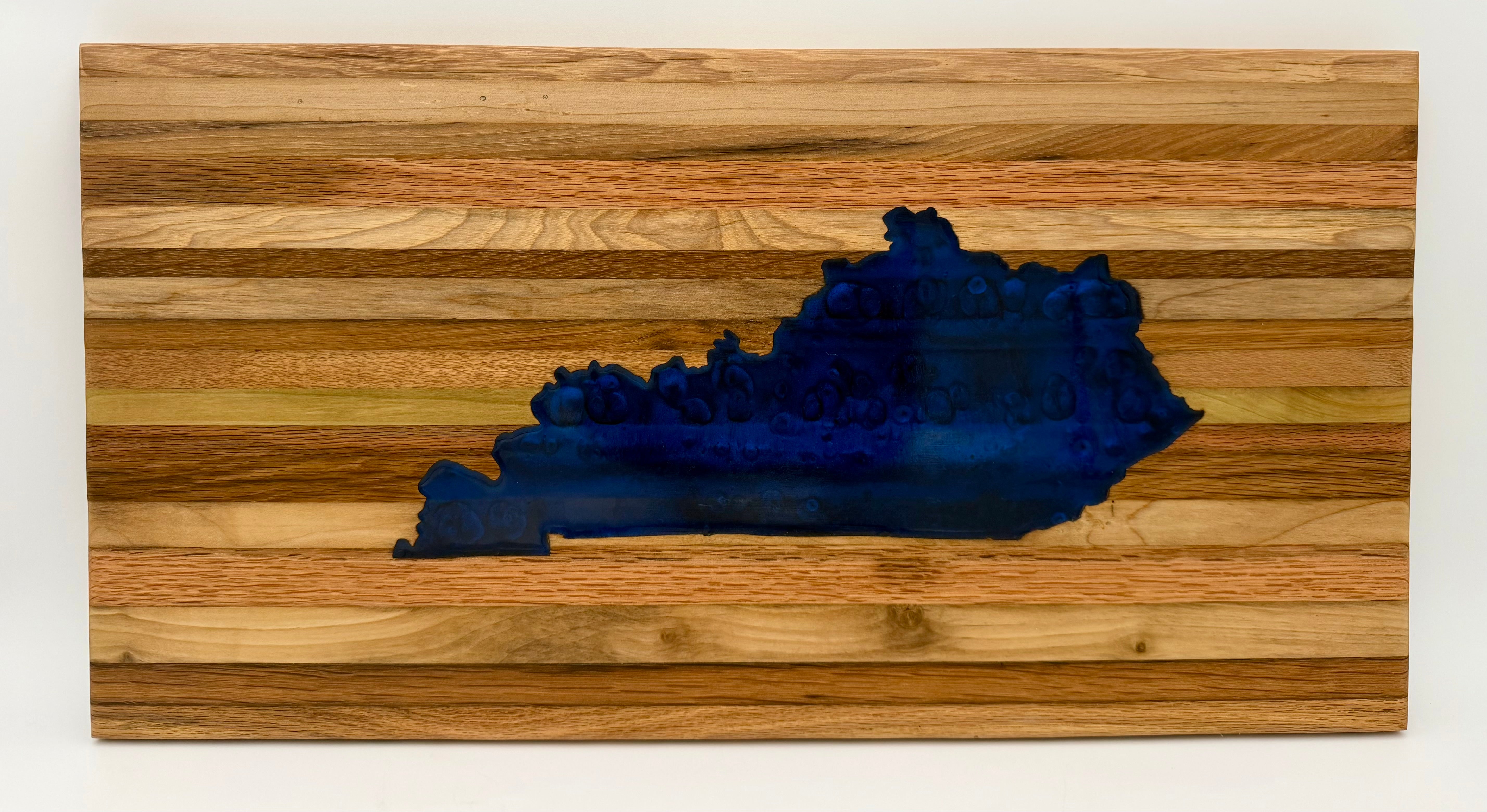 Handcrafted Kentucky State Silhouette Epoxy Resin & Hardwood Cutting Board