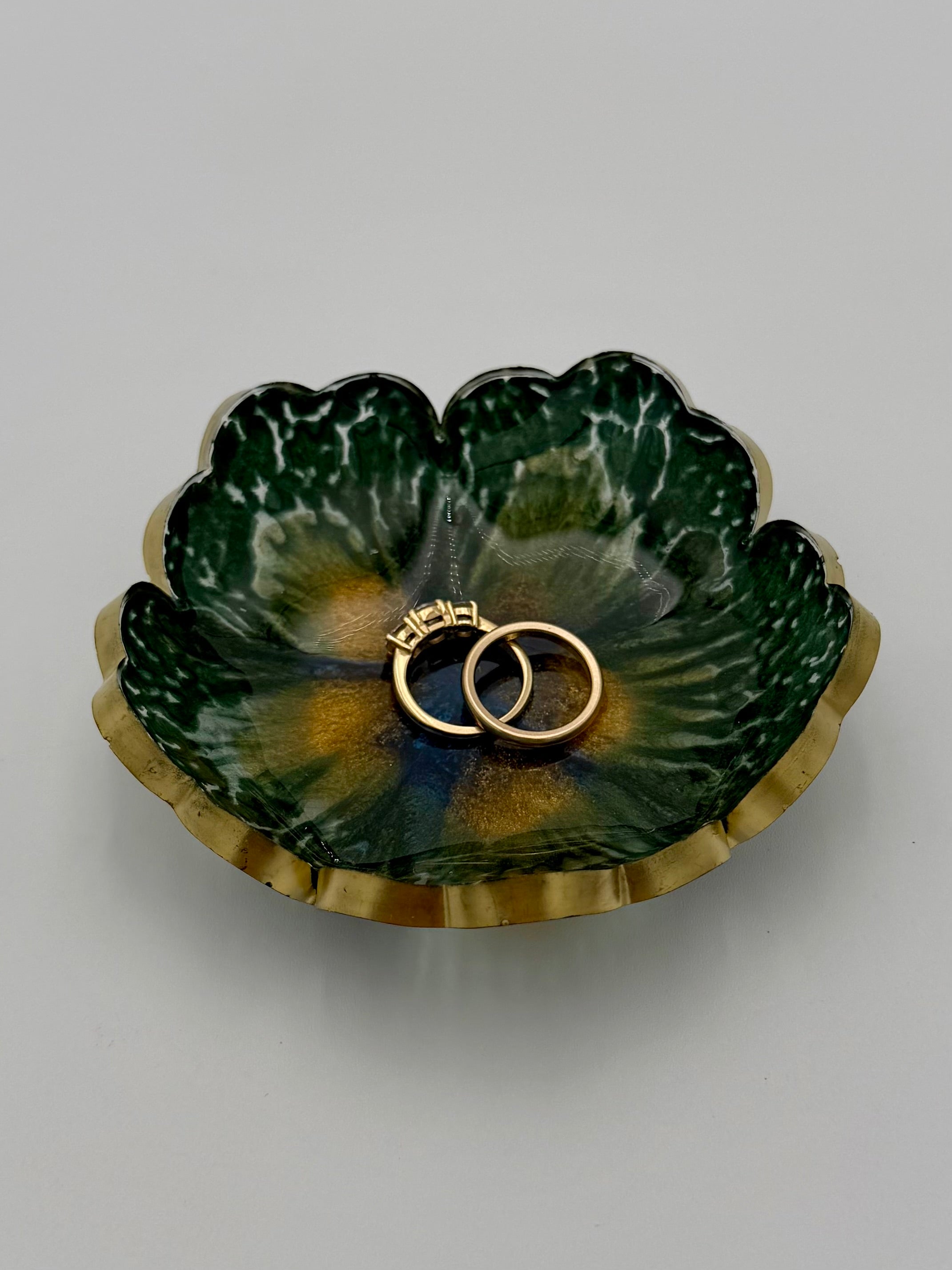 Scalloped Petal Resin Jewelry Dish with Metallic Trim