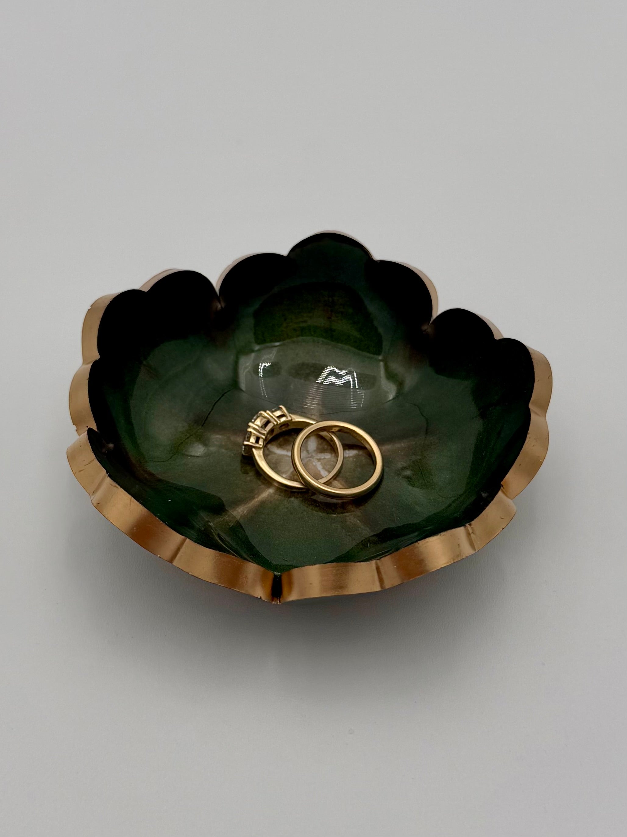 Scalloped Petal Resin Jewelry Dish with Metallic Trim