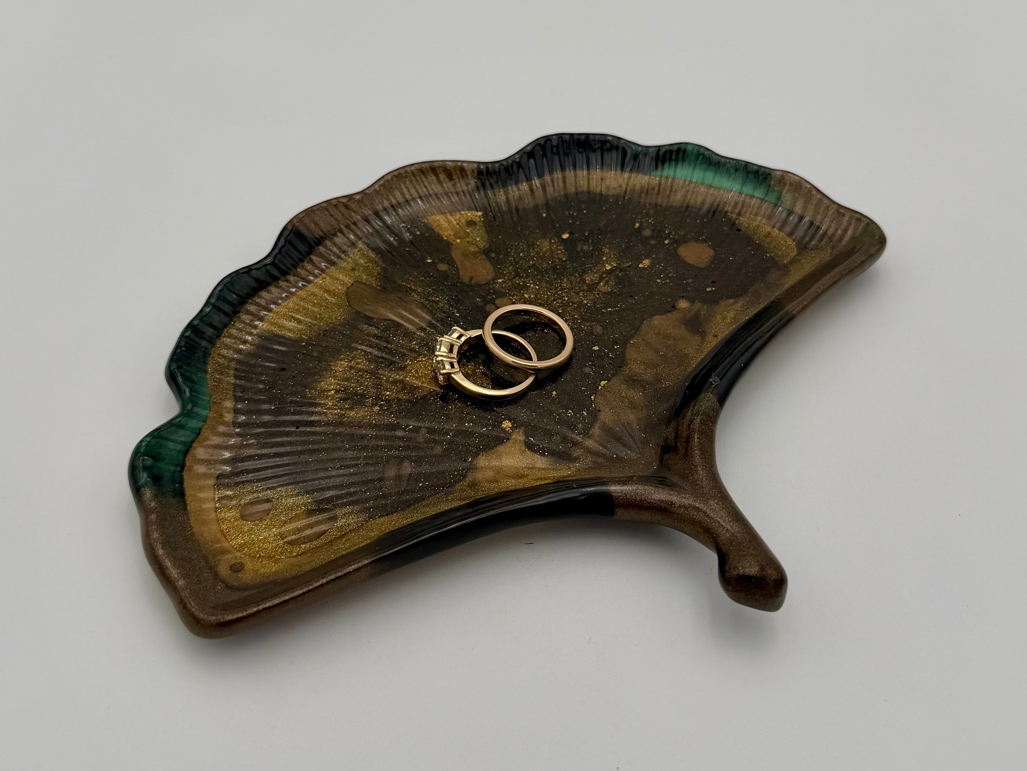 Resin Ginkgo Leaf Trinket Dishes