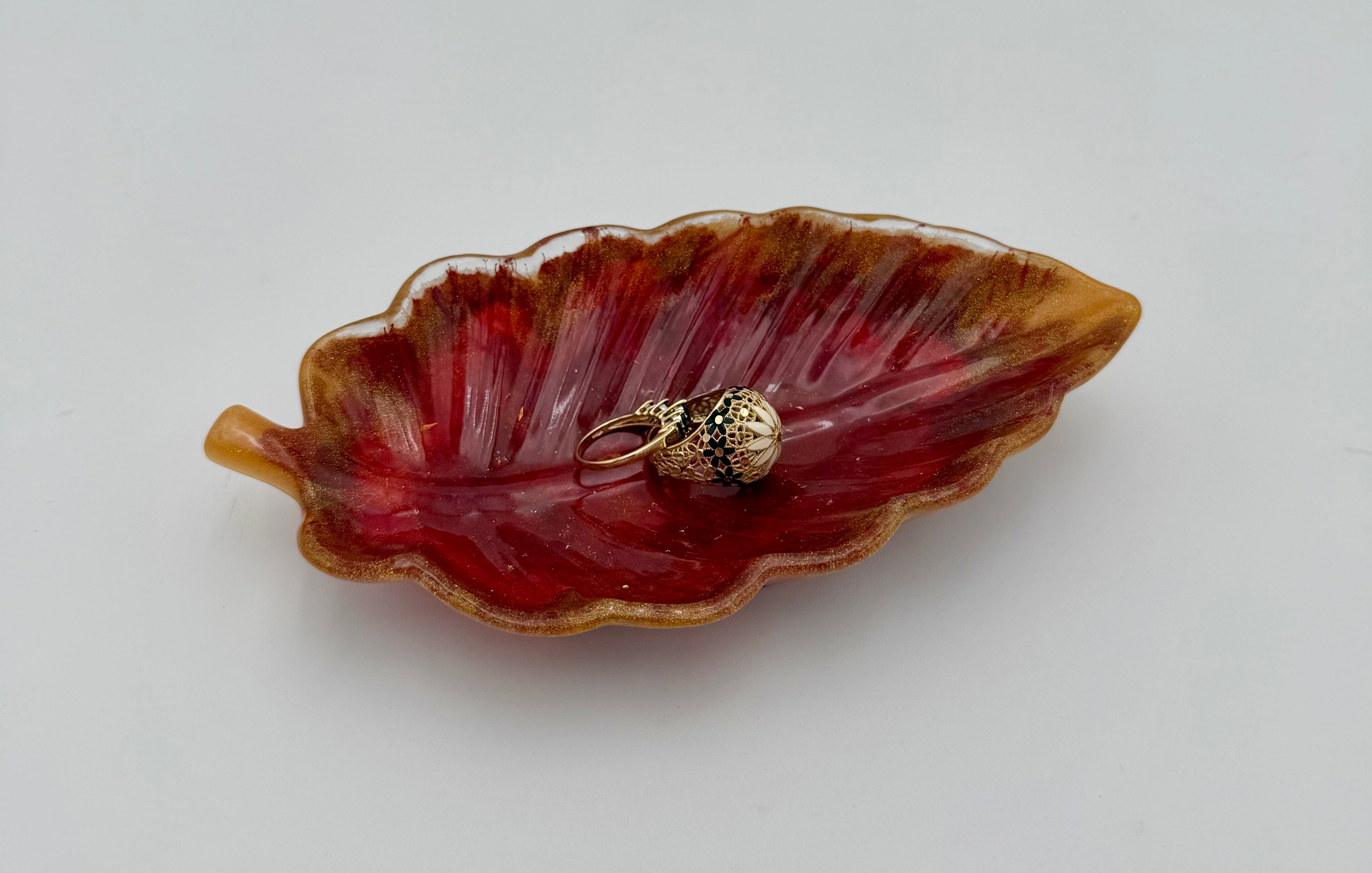 Handcrafted Resin Oak Leaf Dish | Decorative Trinket Dish & Ring Holder