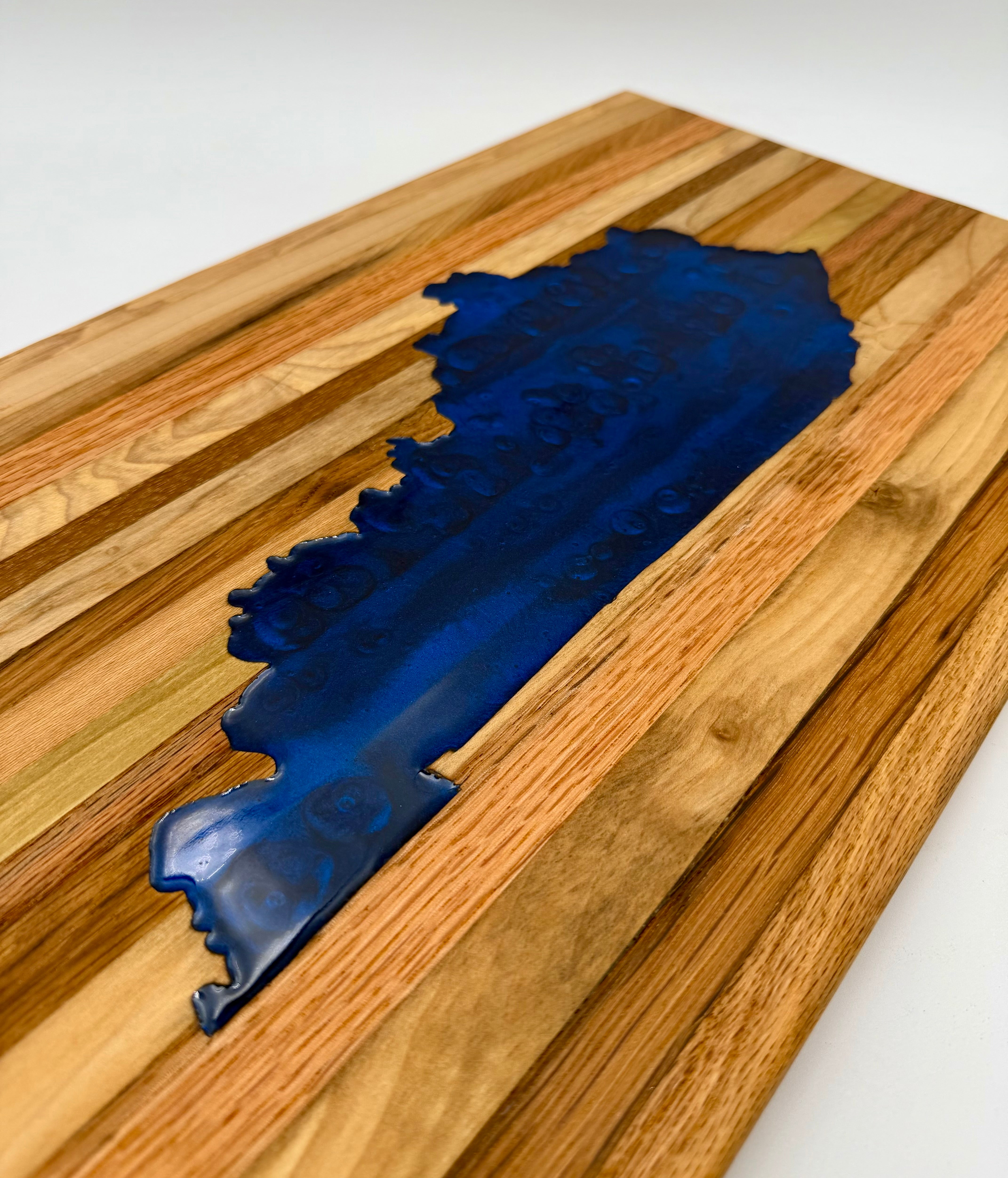 Kentucky Tobacco Stick Wood Cutting Board