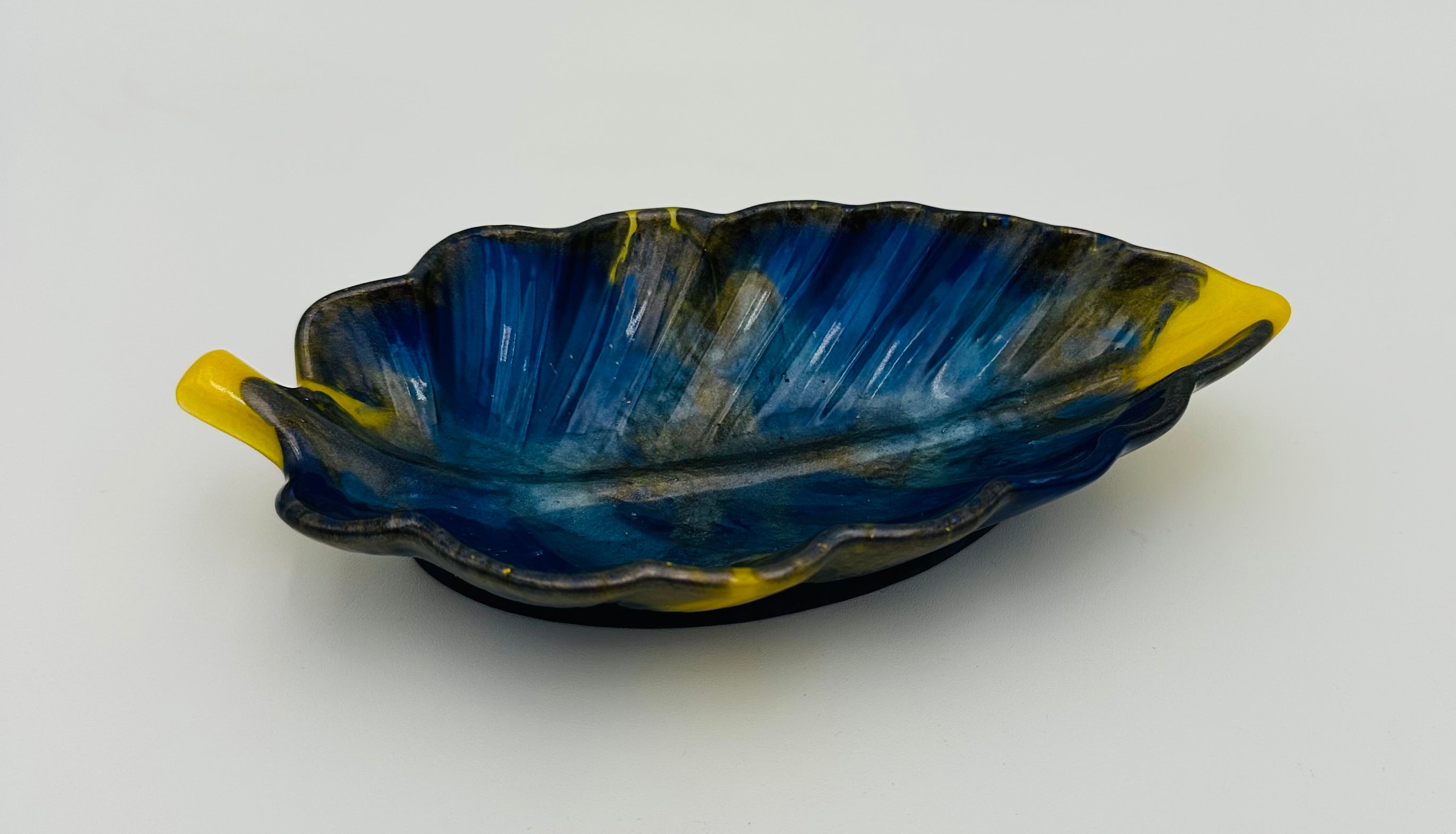 Resin Leaf Trinket Dishes