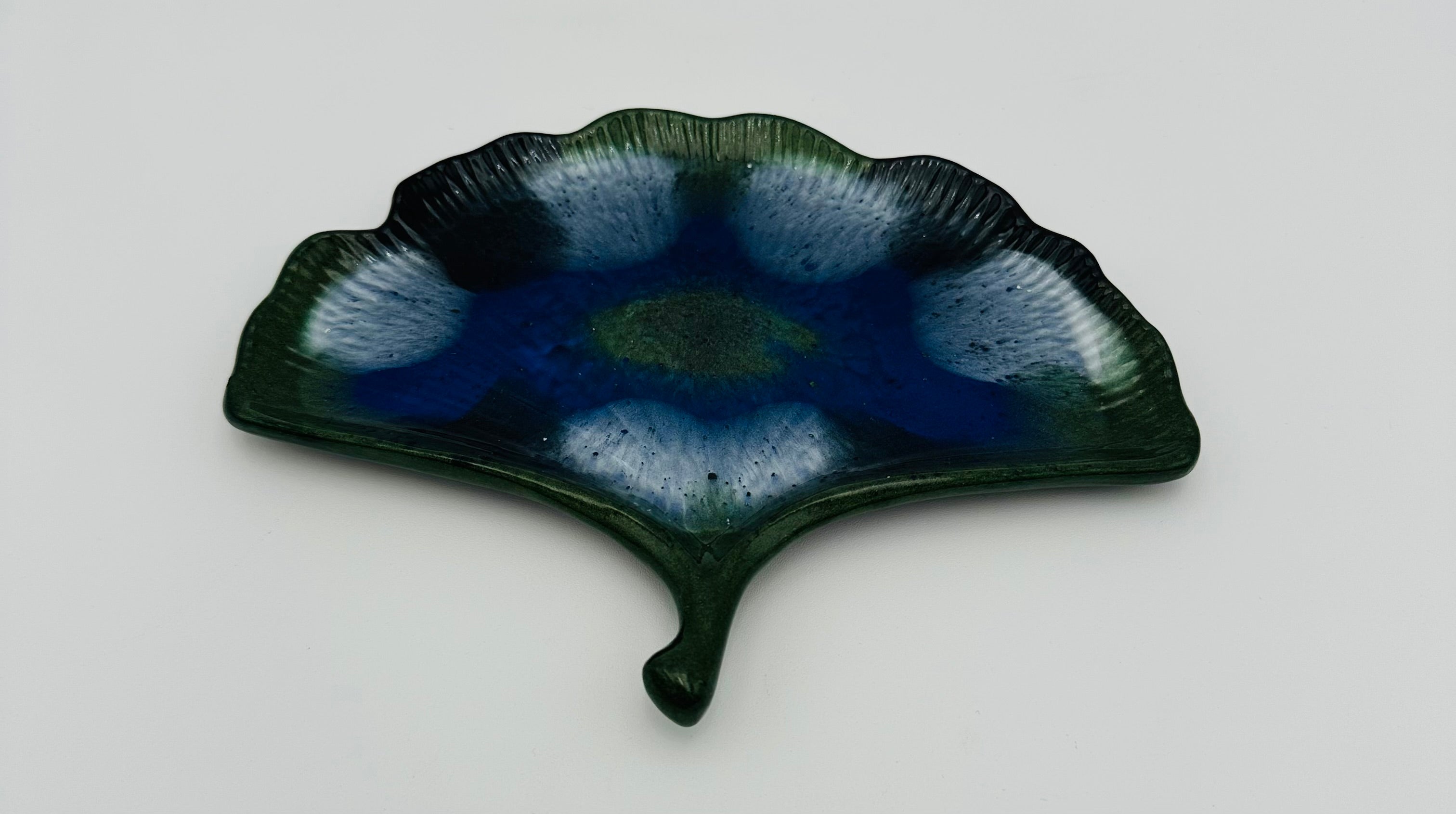 Resin Ginkgo Leaf Trinket Dishes