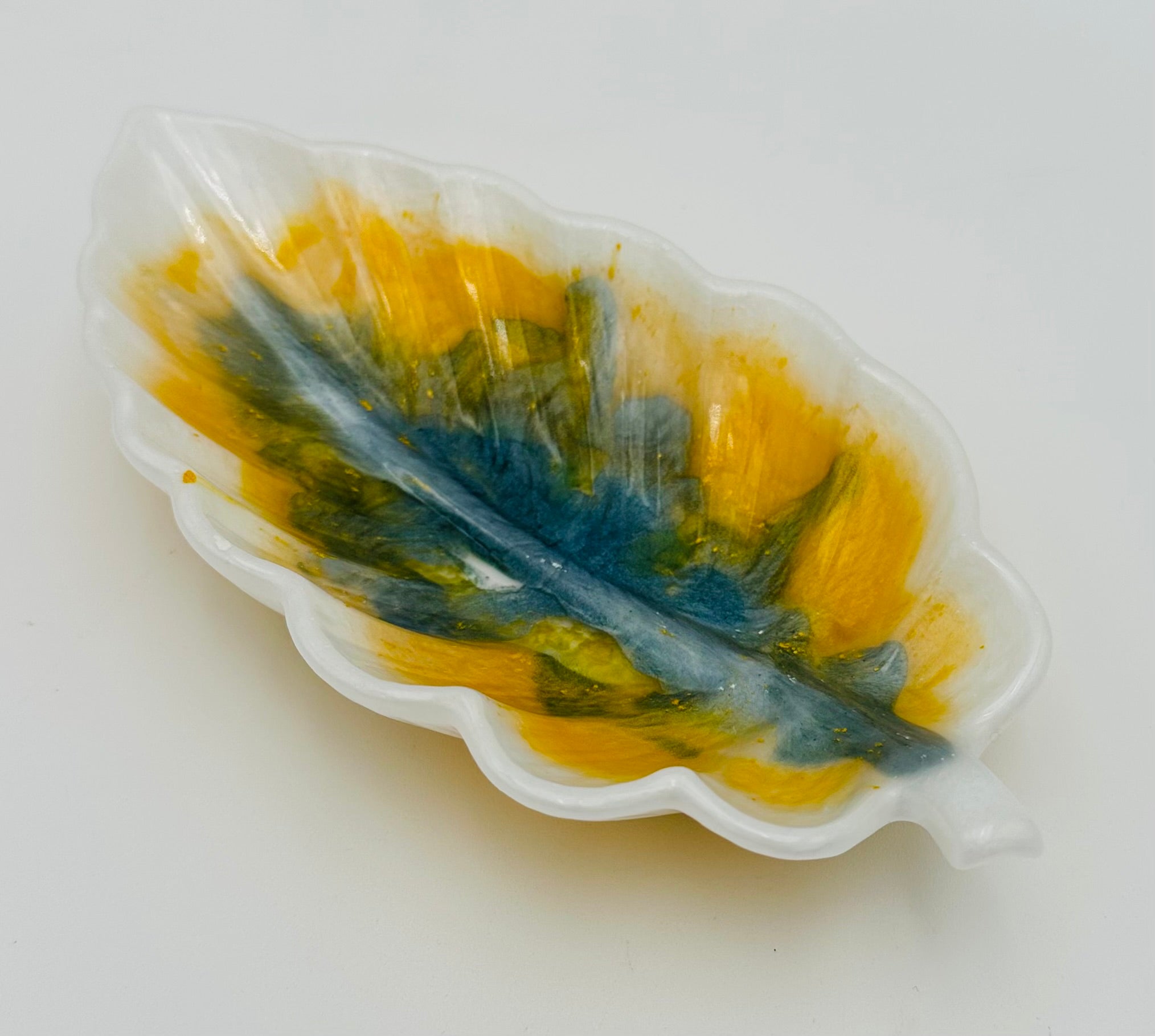 Resin Leaf Trinket Dishes