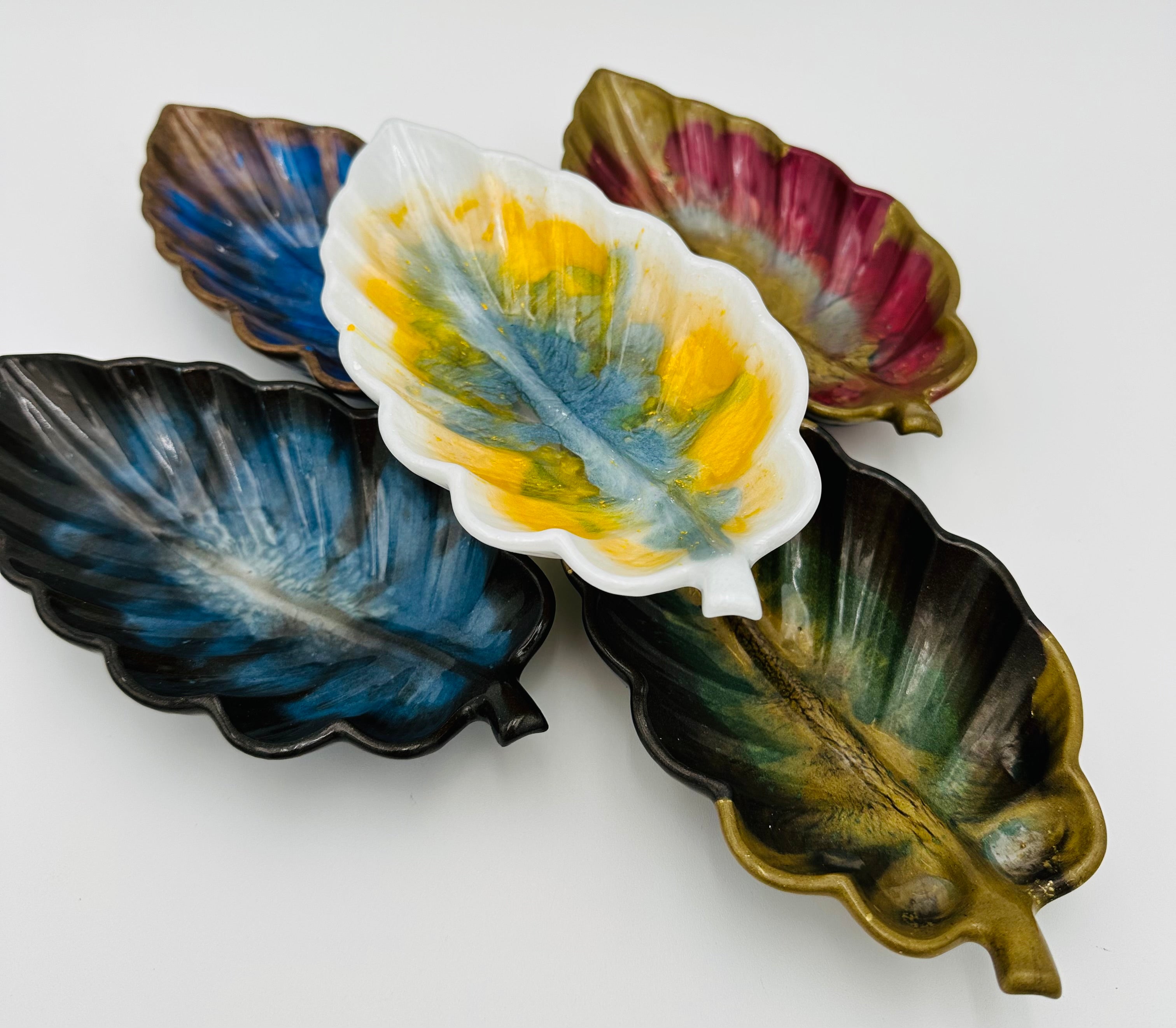 Resin Leaf Trinket Dishes