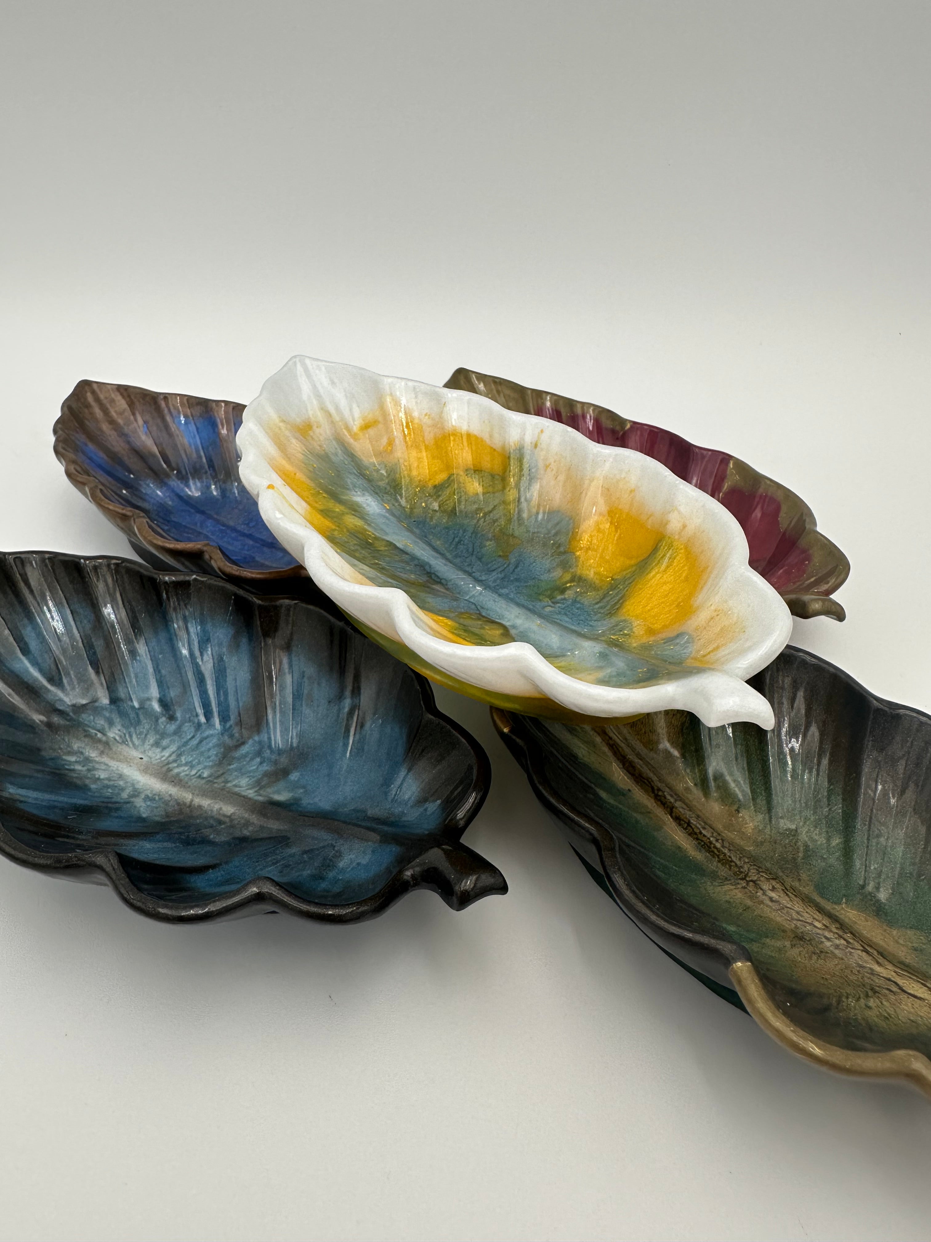 Resin Leaf Trinket Dishes