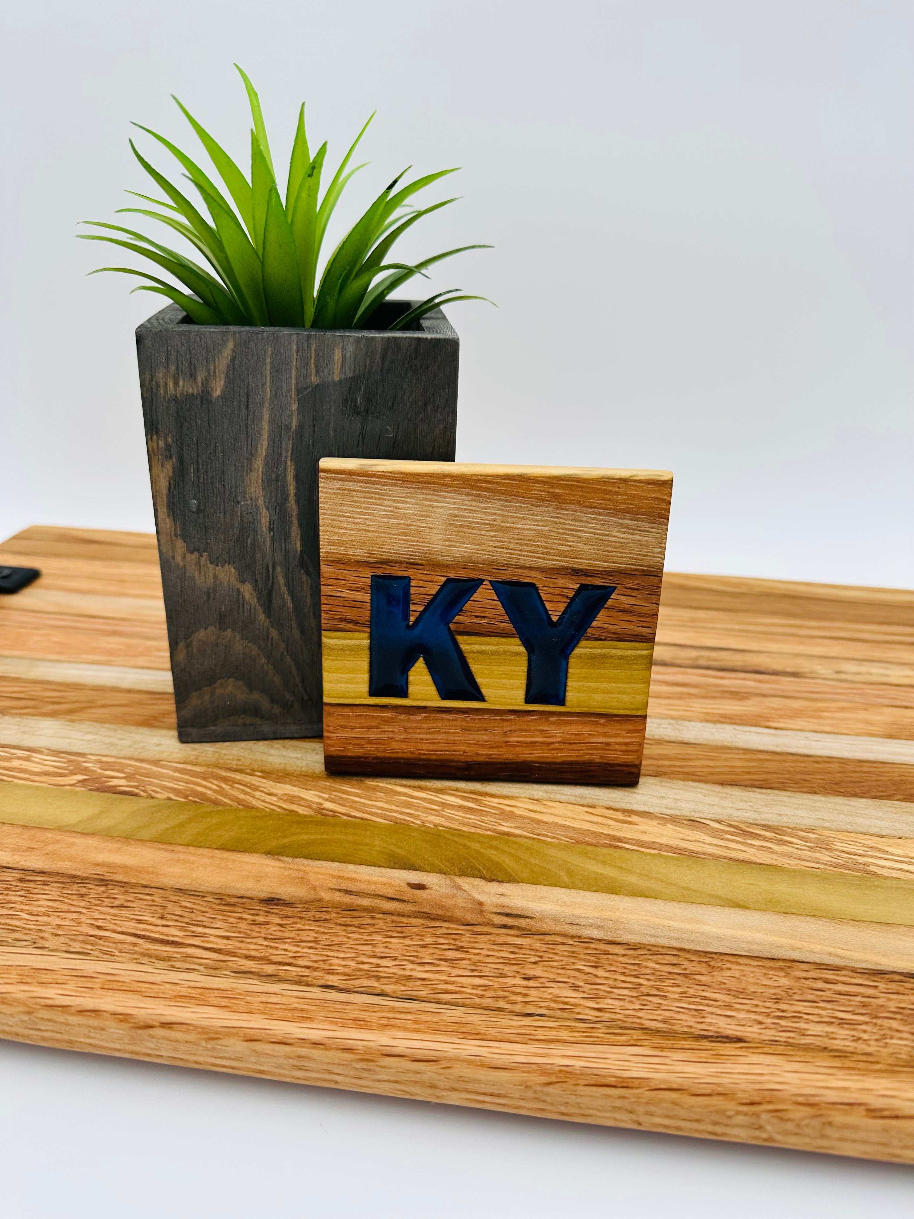 Handcrafted Tobacco Face Grain Coasters with inlaid Kentucky State