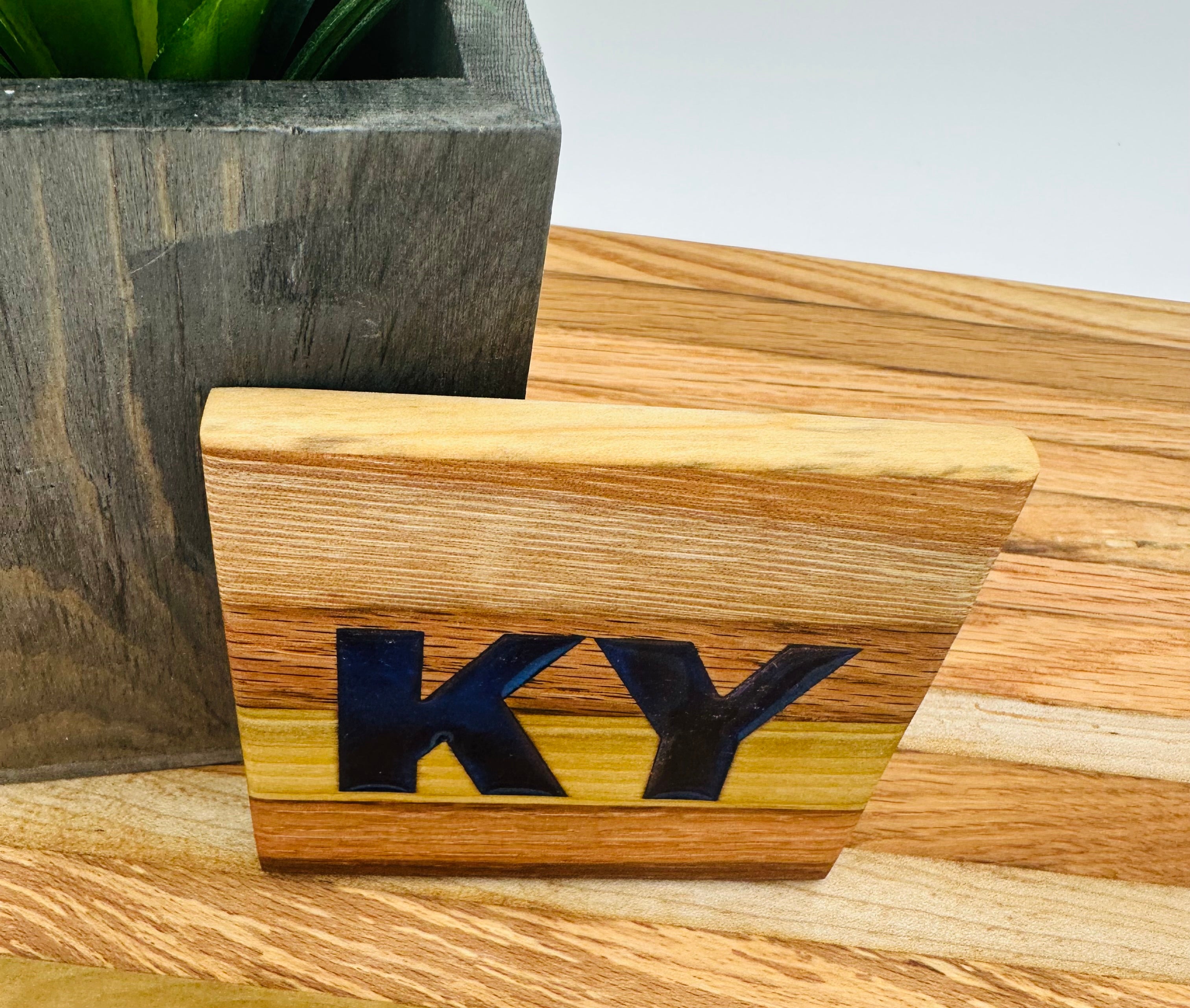 Handcrafted Tobacco Face Grain Coasters with inlaid Kentucky State