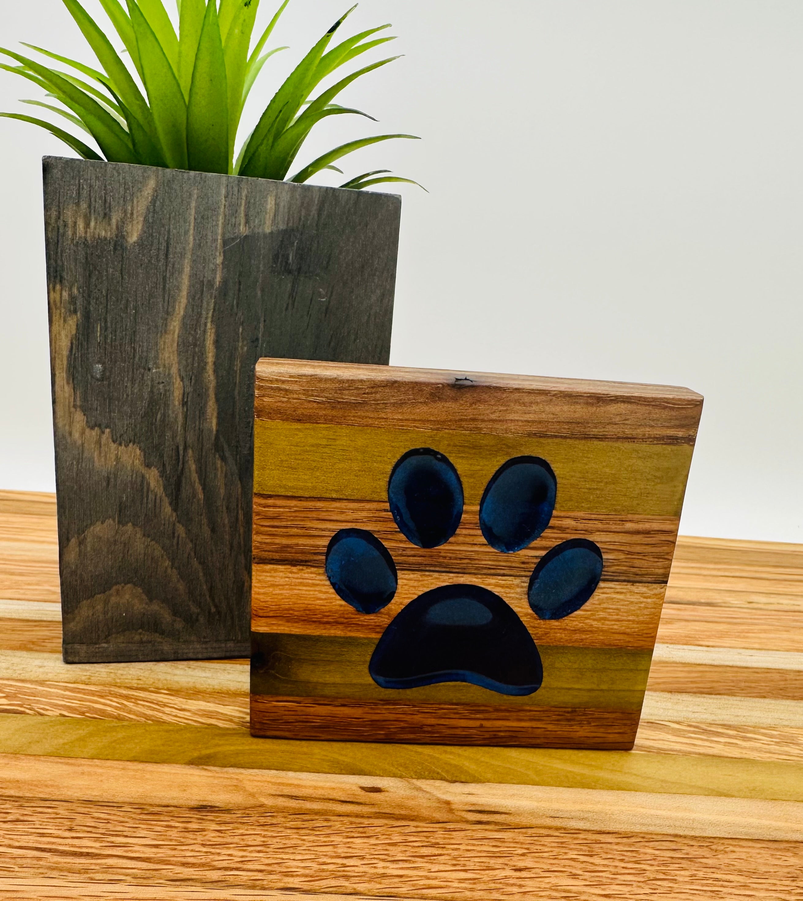 Handcrafted Tobacco Face Grain Coasters with inlaid Kentucky State